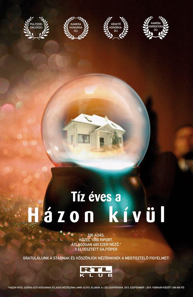 Házon kívül - Cartazes