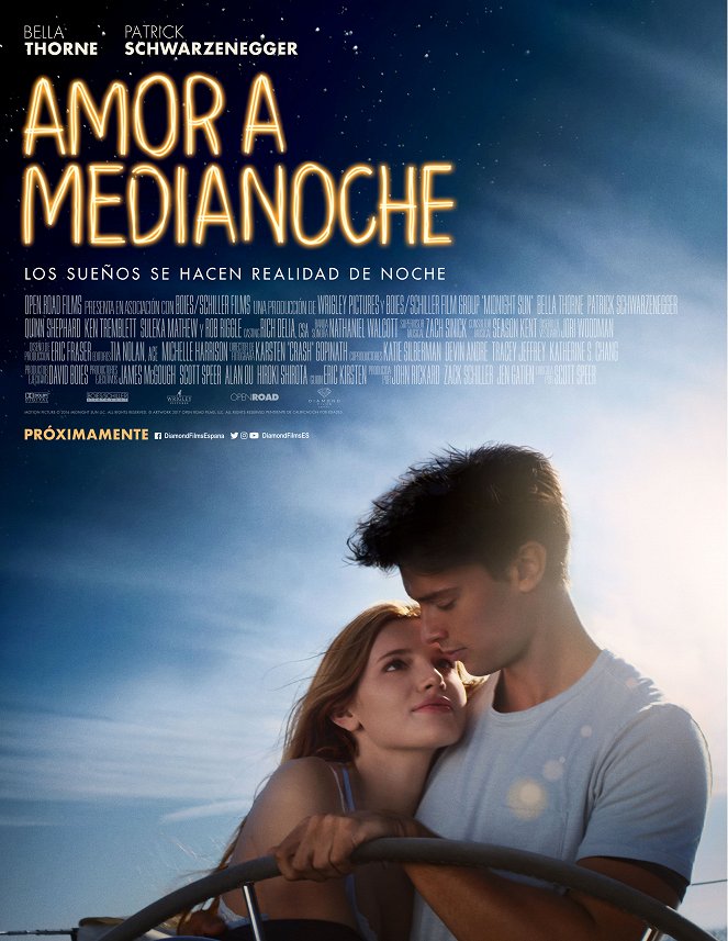 Amor a Medianoche - Carteles