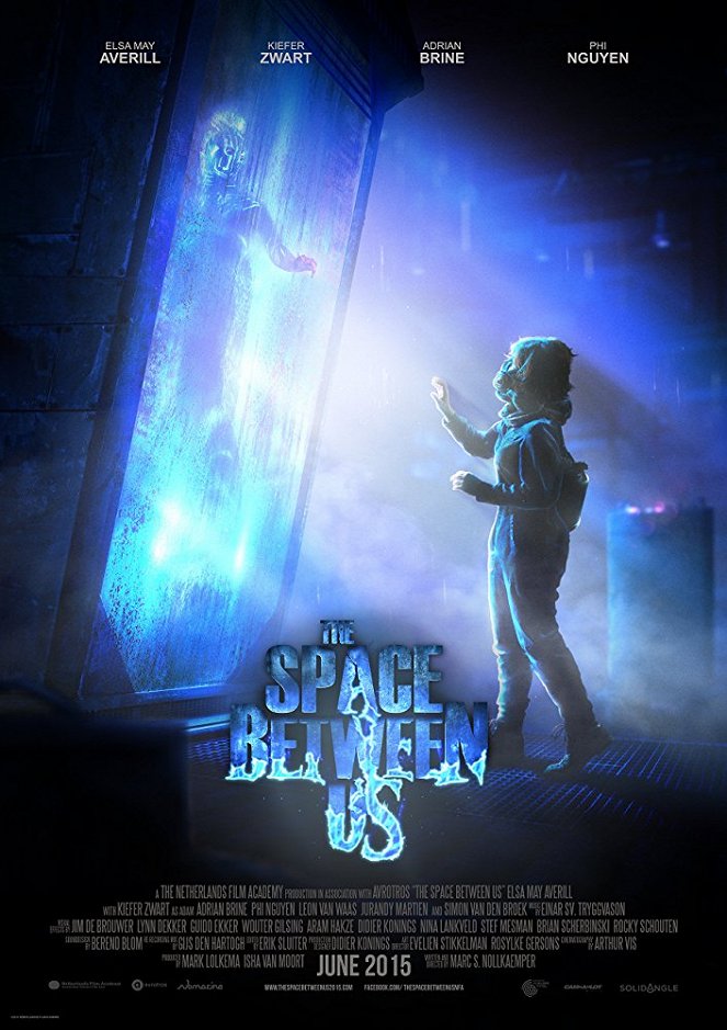 The Space Between Us - Plagáty