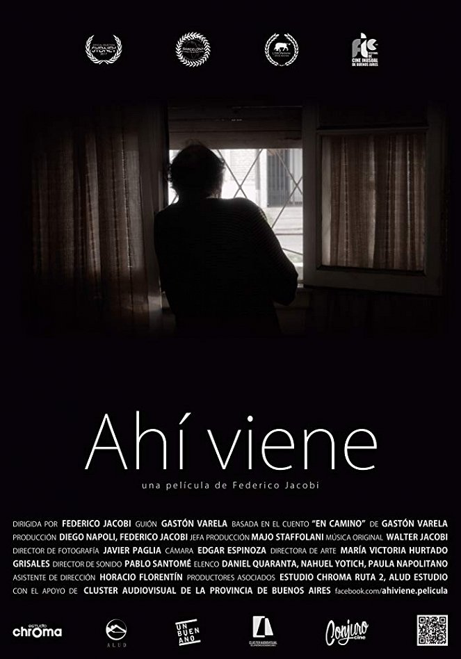 Ahí viene - Posters