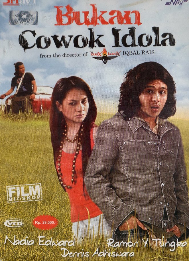Bukan Cowok Idola - Posters
