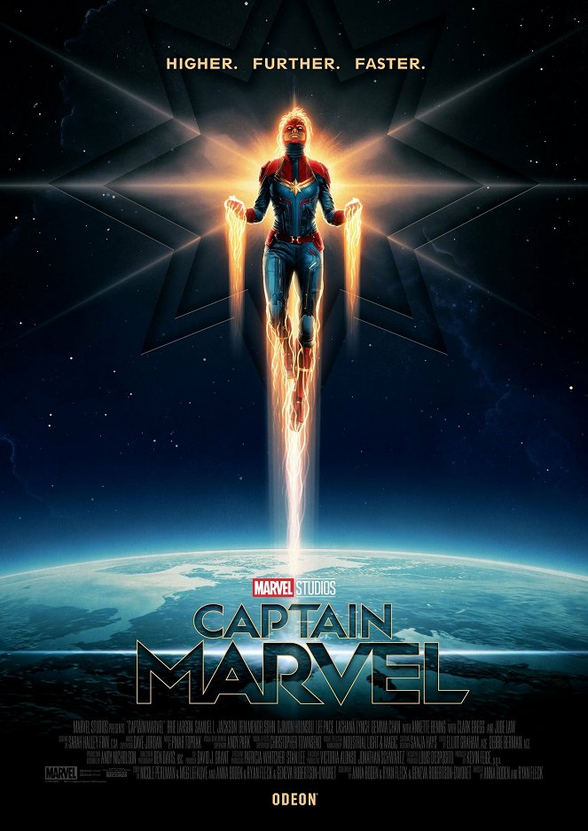 Captain Marvel - Julisteet