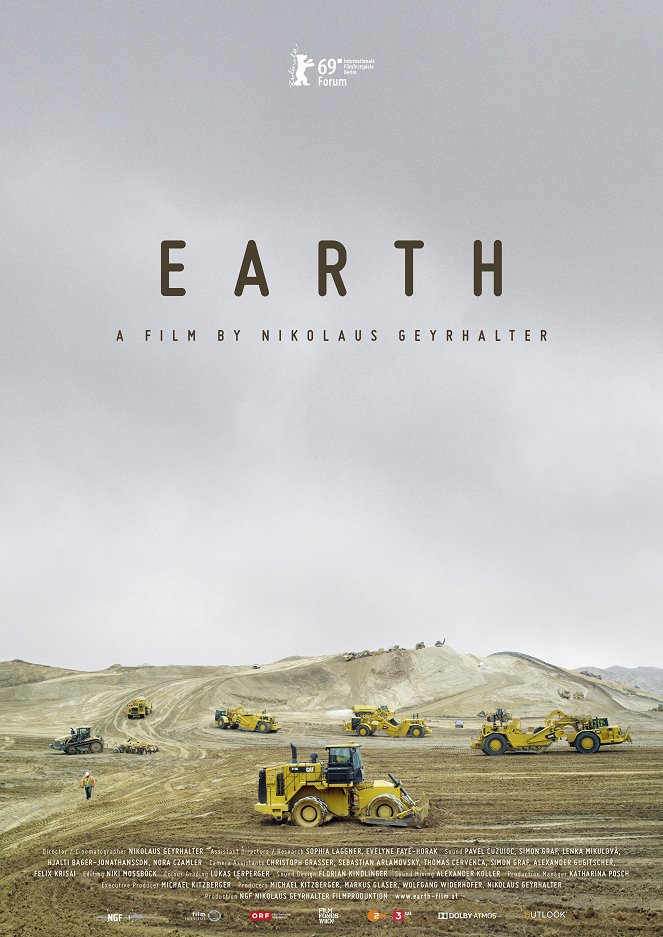 Föld - Plakátok