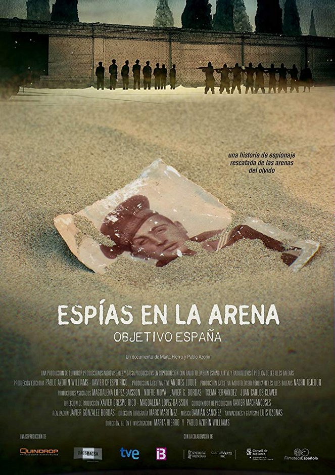 Espías en la arena. Objetivo España - Posters