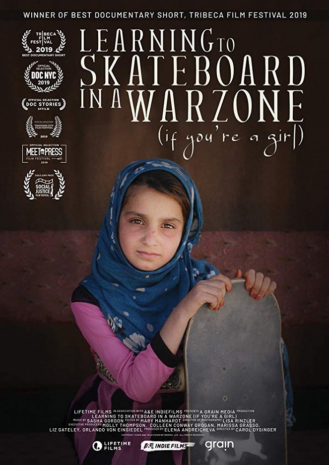 Hogyan tanulj meg gördeszkázni egy háborús zónában (ha lány vagy) - Plakátok