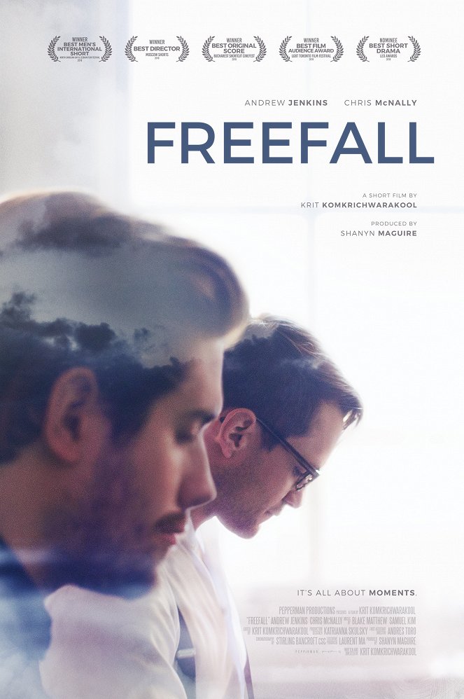 Freefall - Carteles