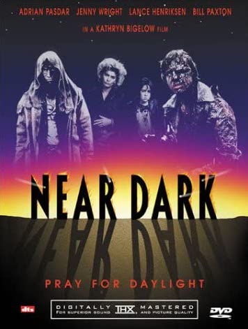 Blisko ciemności - Plakaty