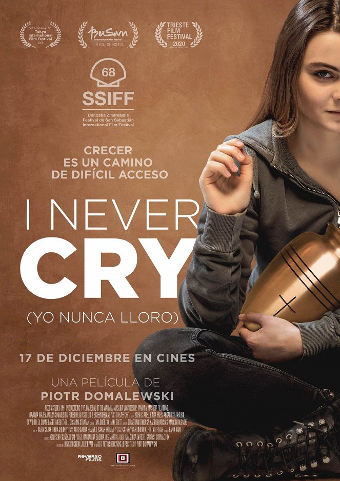 I Never Cry (Yo nunca lloro) - Carteles