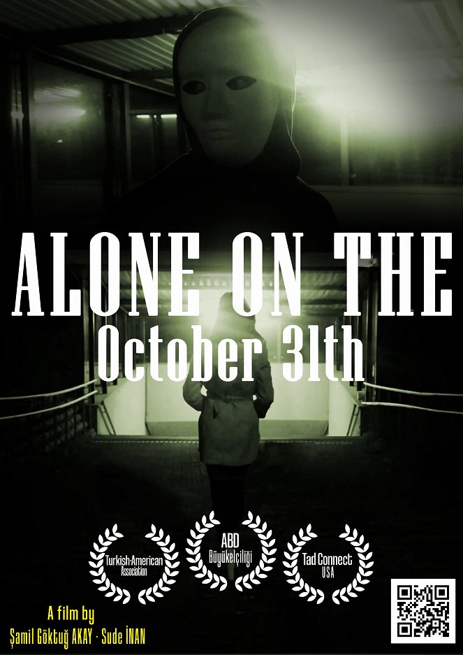 Alone on the October 31th - Carteles