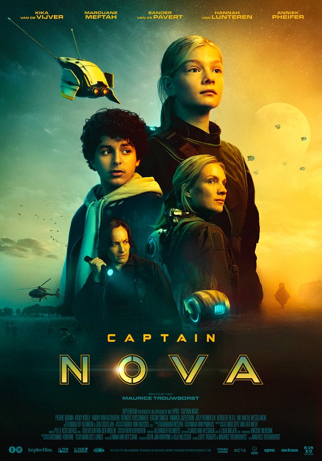 Captain Nova - Plakate