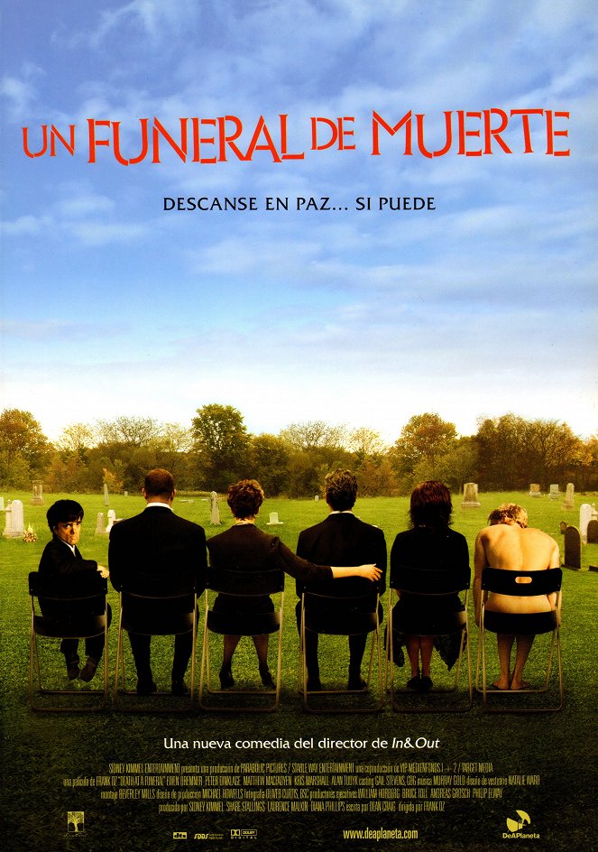 Un funeral de muerte - Carteles