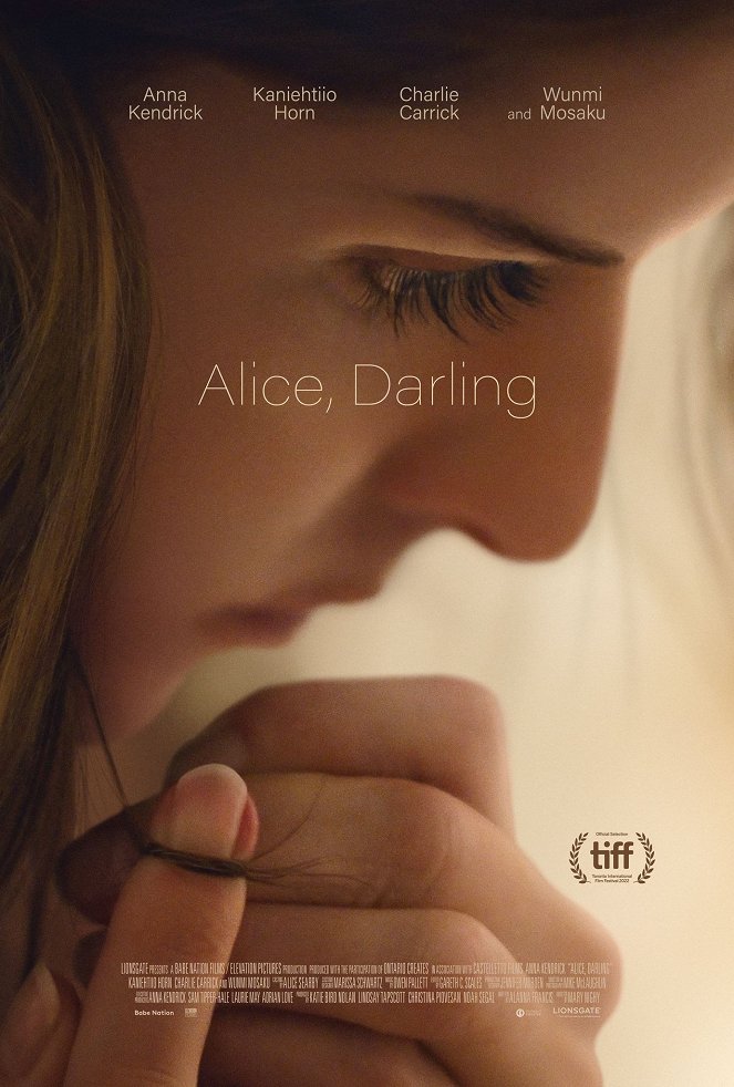 Alice, Darling - Affiches