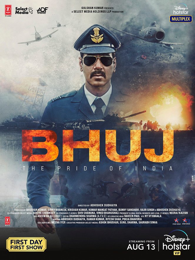 Bhuj: The Pride of India - Plakate