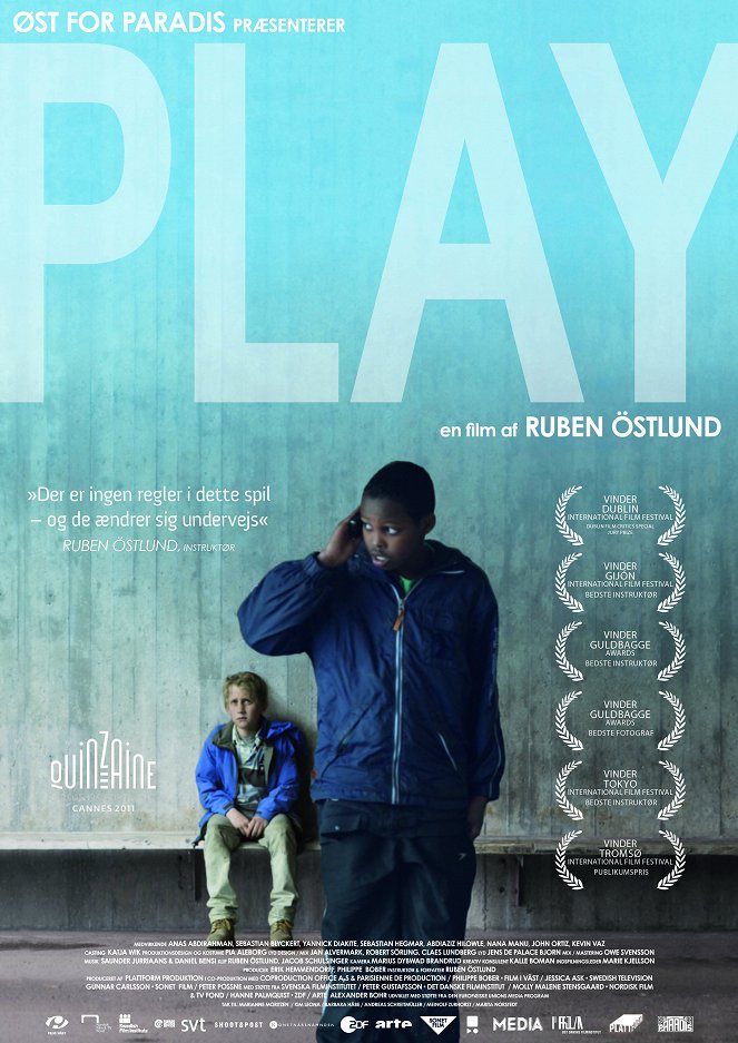 Play - Affiches