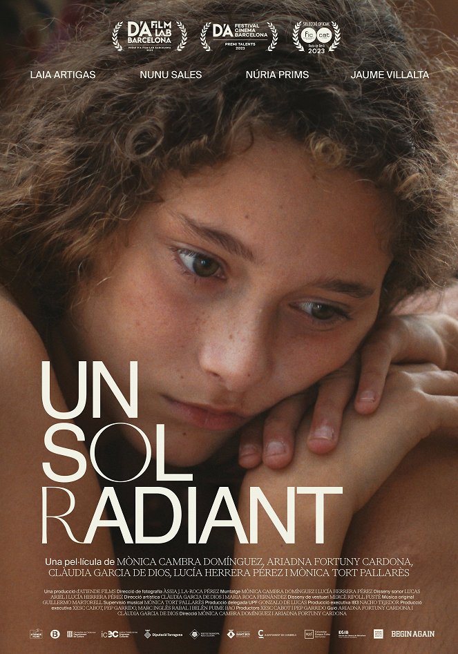Un sol radiant - Plakáty