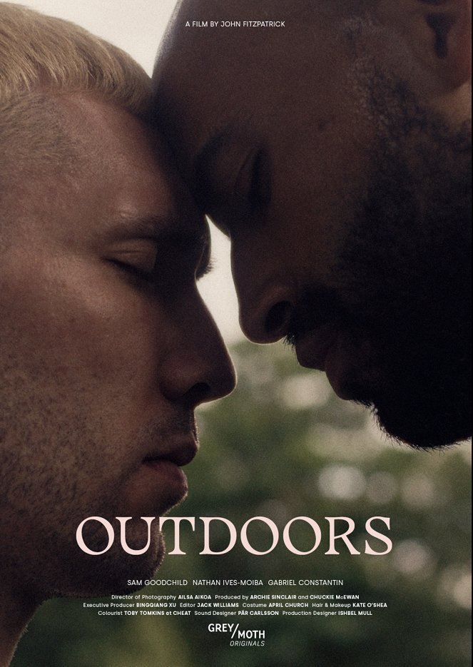 Outdoors - Plakátok