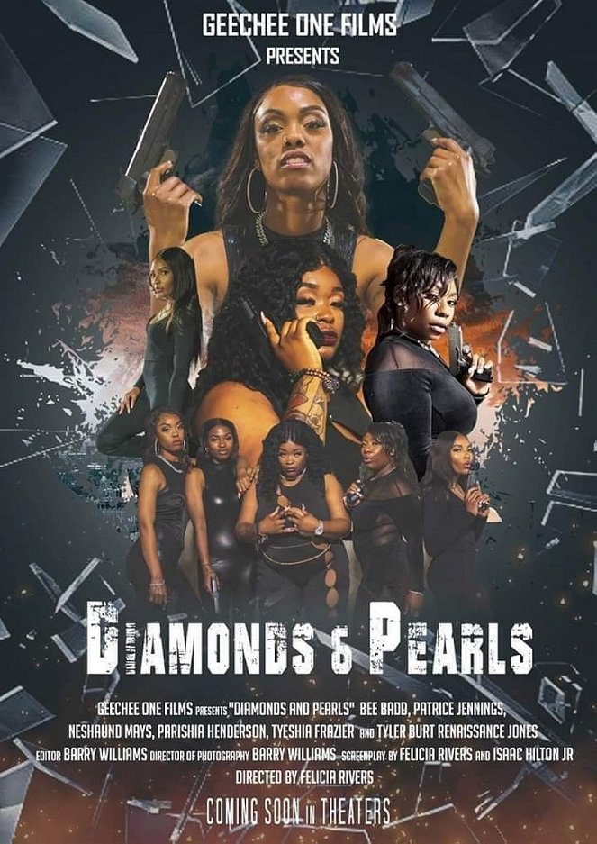 Diamonds and Pearls - Carteles