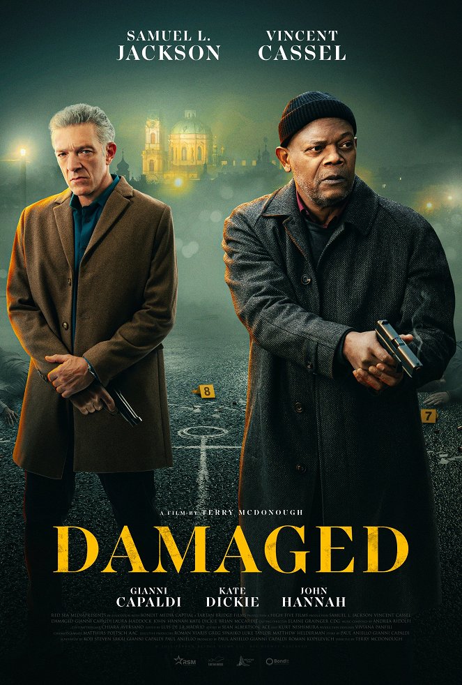 Damaged - Plakate