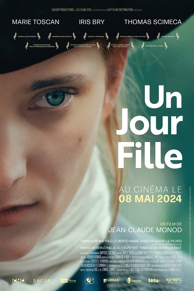 Un jour fille - Posters