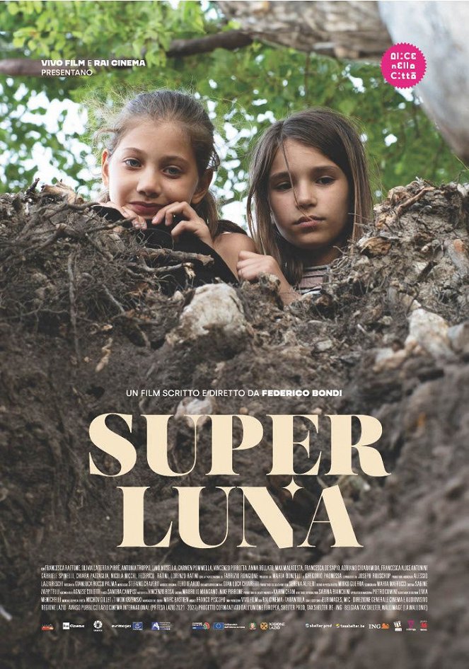 Superluna - Posters