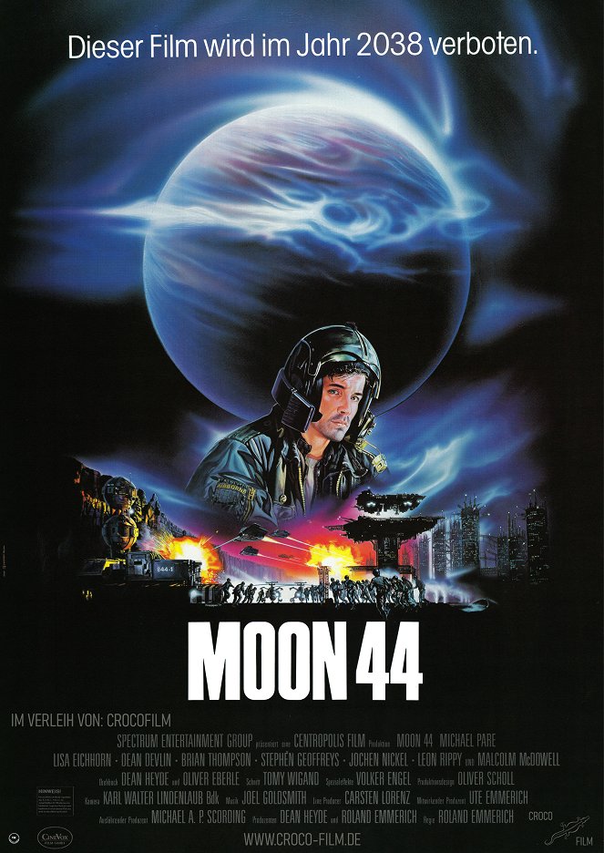 Moon 44 - Plakate