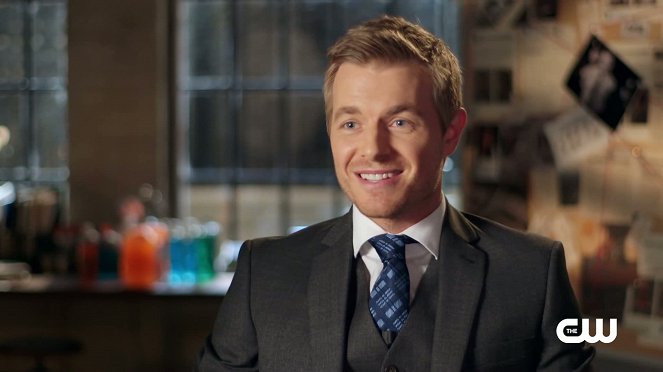 Dreharbeiten 26 - Candice Patton, Rick Cosnett