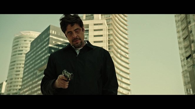 De rodaje 2 - Josh Brolin, Benicio Del Toro, Catherine Keener