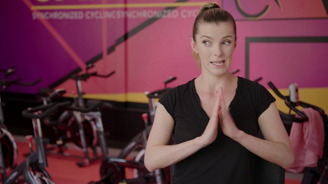 Interview 7 - Betty Gilpin