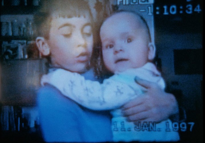 Osm milimetrů rodiny