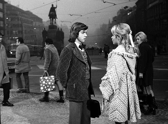 Romance za korunu (1975)