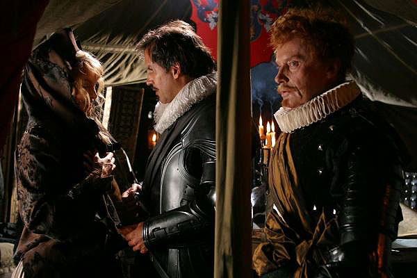 Milady (2004) ČSFD.cz