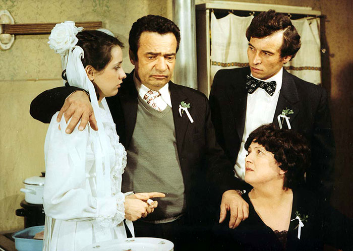 Pul domu bez zenicha (1980)