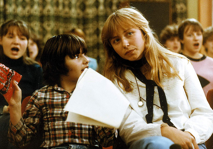 Pohlaď kočce uši (1985)