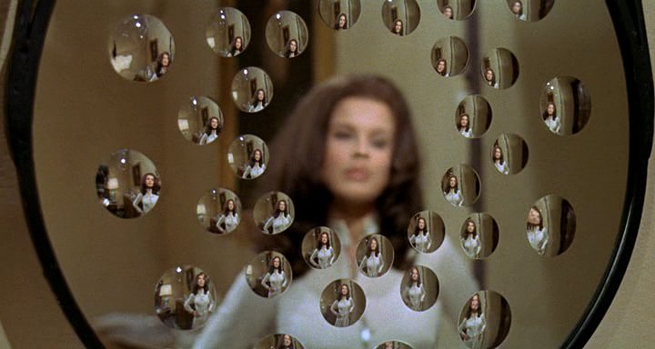 Esotika Erotika Psicotika (1970) ČSFD.cz