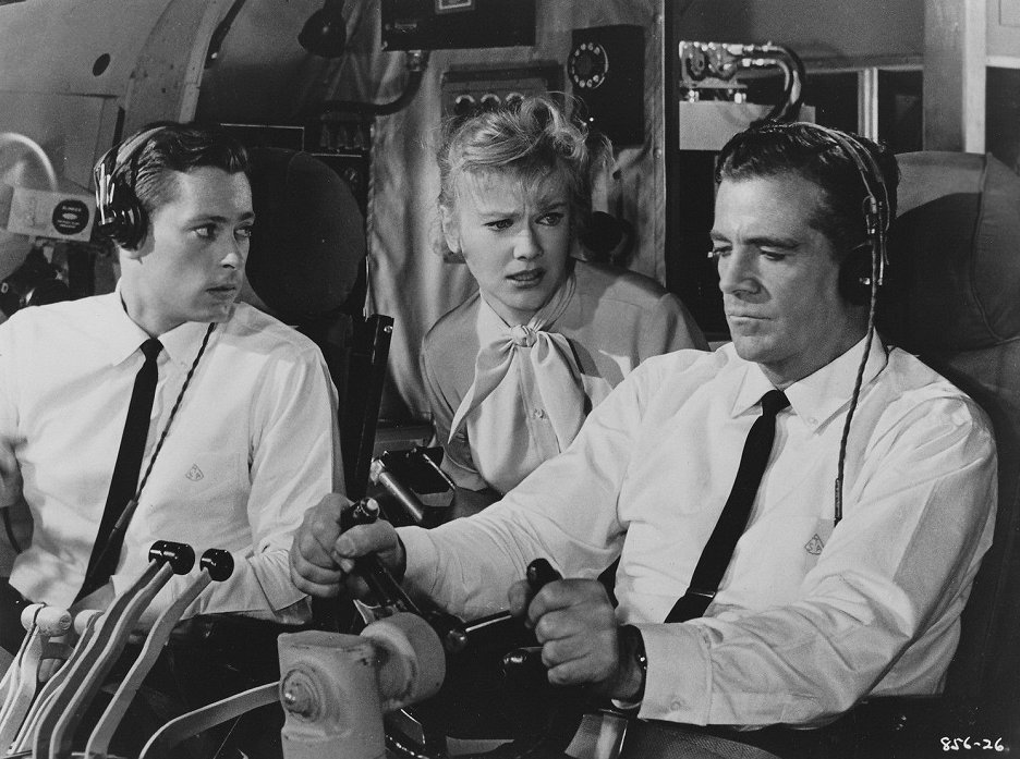 The crowded sky 1960 sfd cz