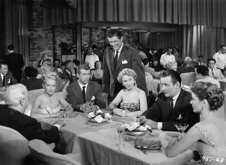 Painting the Clouds with Sunshine (1951) ČSFD.cz