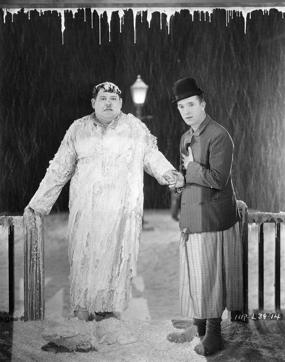 Laughing Gravy (1931) ČSFD.cz