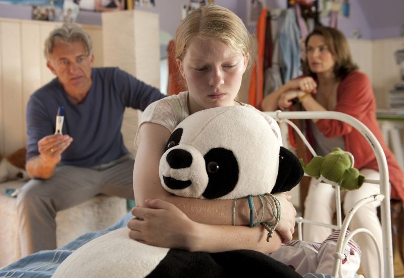 Mona kriegt ein Baby (2014) ČSFD.cz