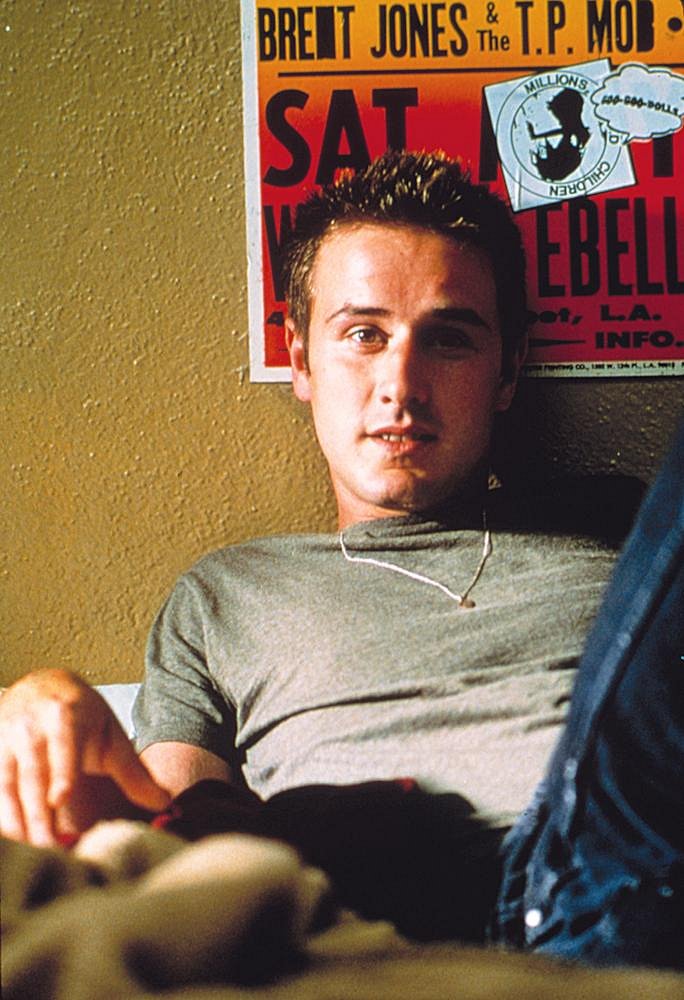 Johns (1996) ČSFD.cz