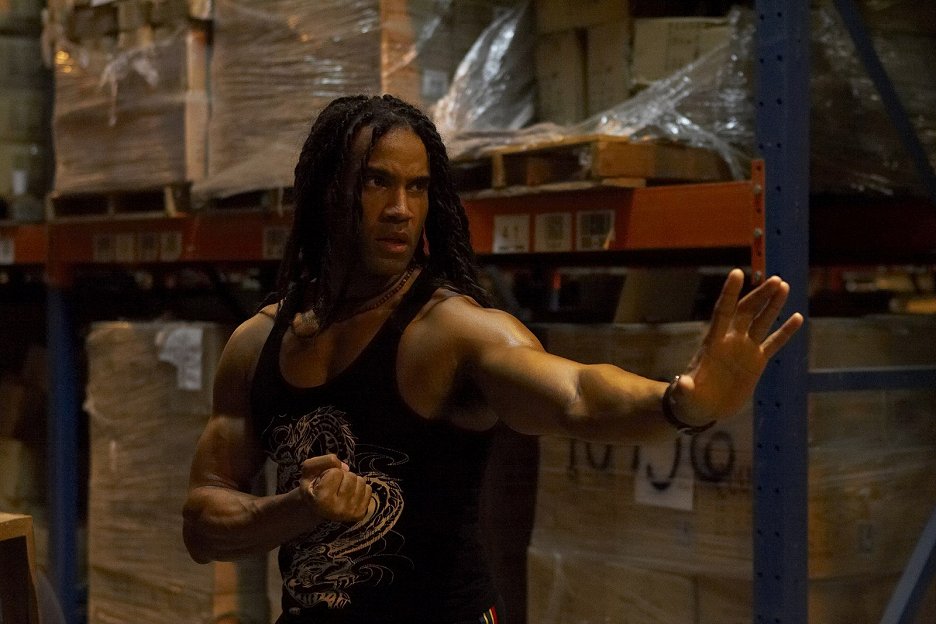 T.J. Storm Galerie Z filmu ČSFD.cz