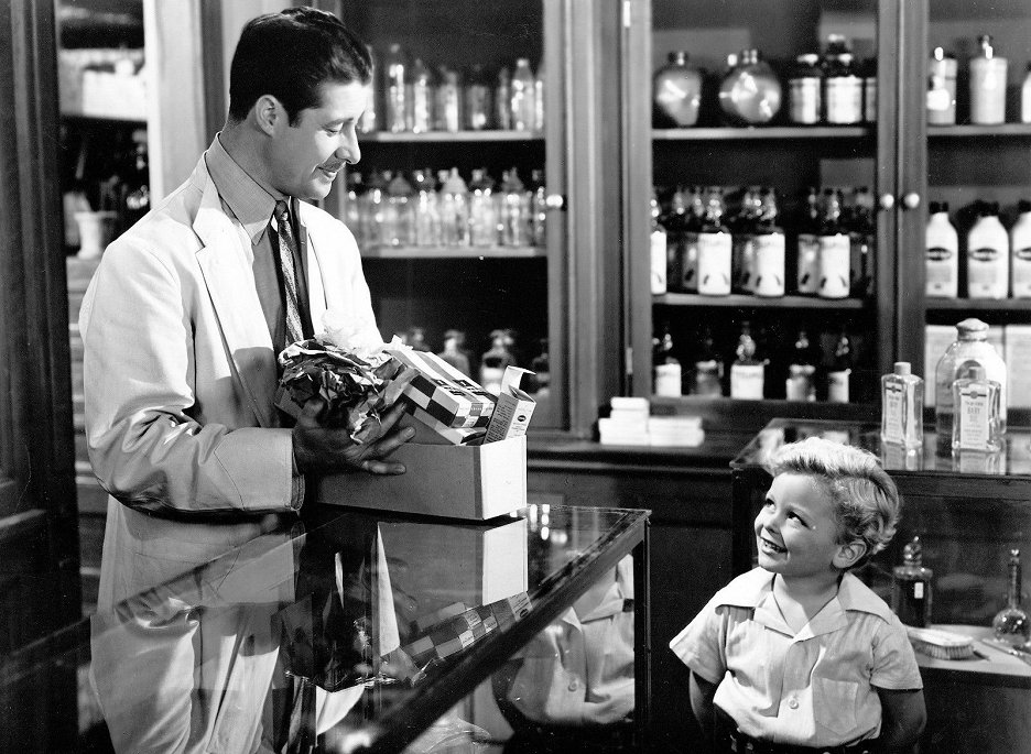 Happy Land (1943) ČSFD.cz