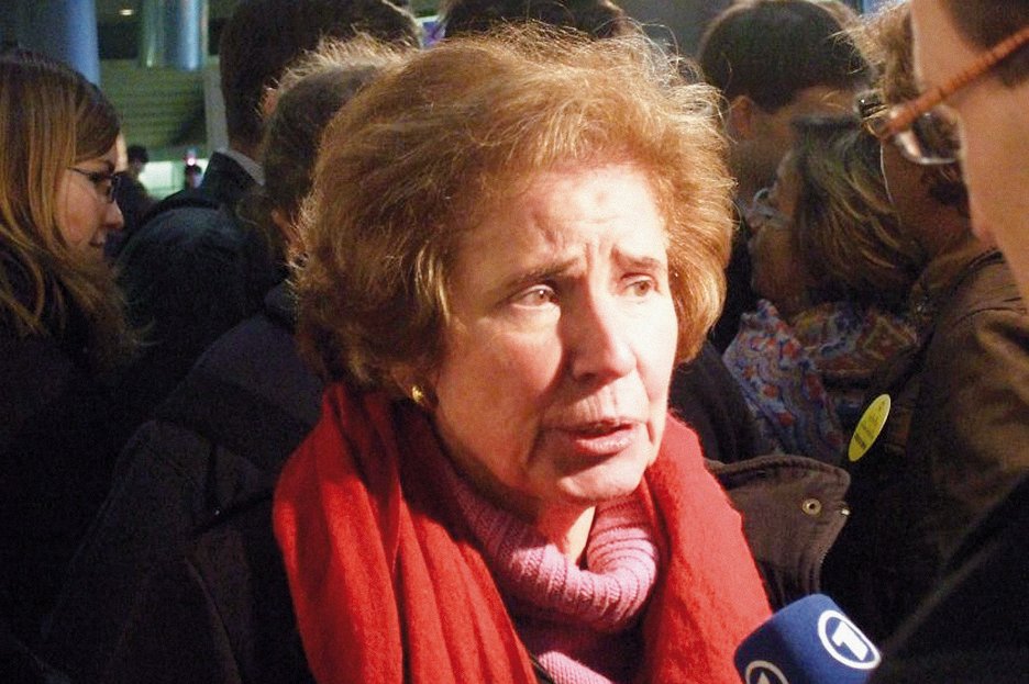 Berlin Paris Die Geschichte der Beate Klarsfeld (2011) ČSFD.cz