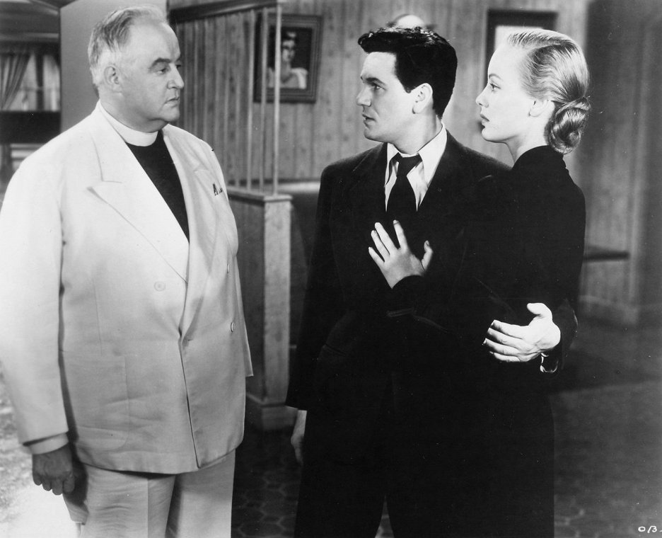 Between Two Worlds (1944) ČSFD.cz