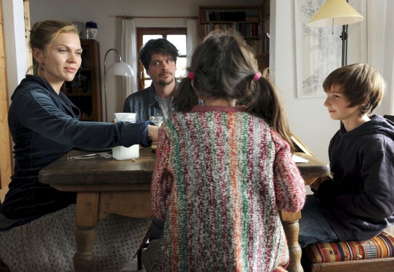 Liebe vergisst man nicht (2010) ČSFD.cz