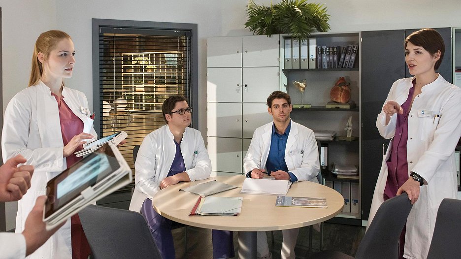 In Aller Freundschaft Auf Herz Und Nieren In aller Freundschaft - Die jungen Ärzte - Auf Herz und Nieren (S01E15