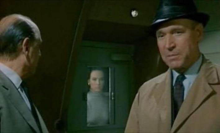 Avec la peau des autres (1966) ČSFD.cz