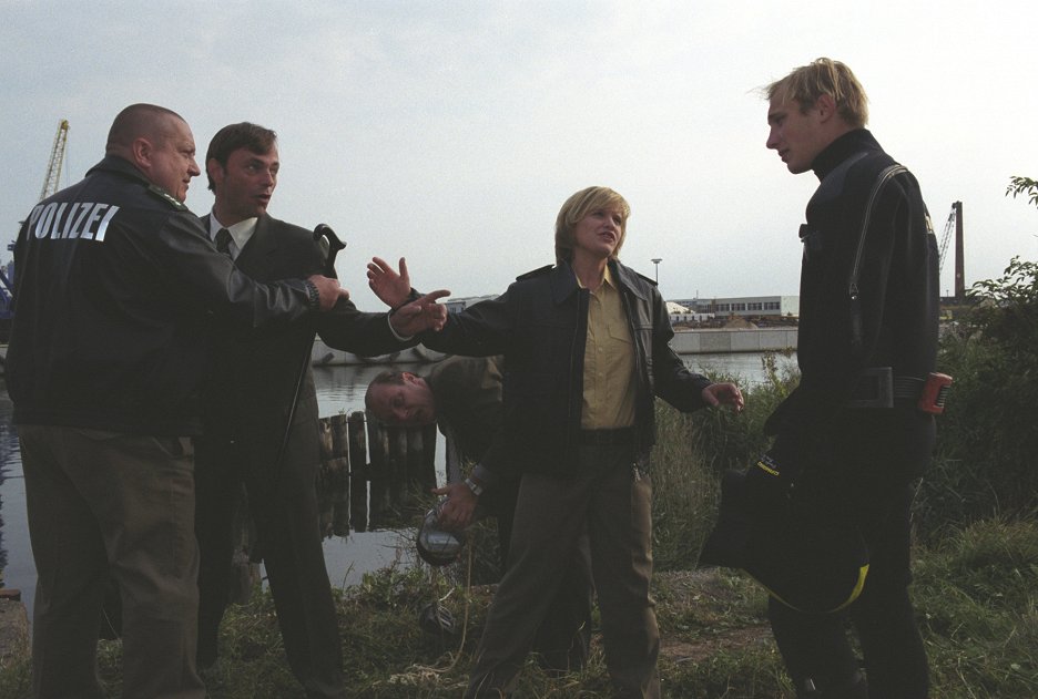 SOKO Wismar - Katz und Maus (S02E01) (2004) | ČSFD.cz