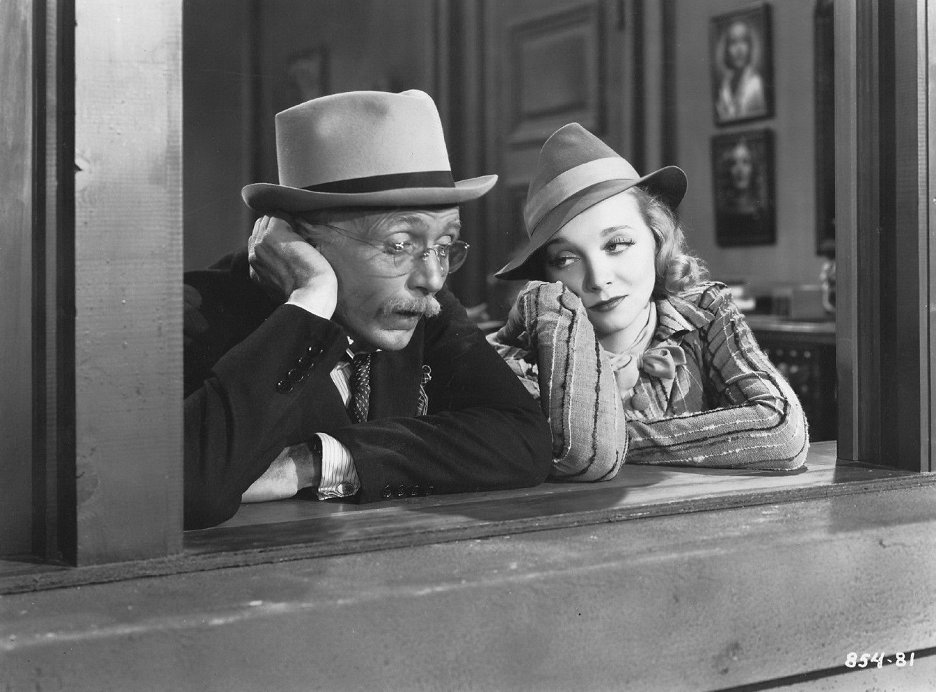 When Love Is Young (1937) ČSFD.cz