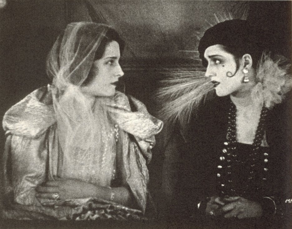 Lady of the Night (1925) | ČSFD.cz
