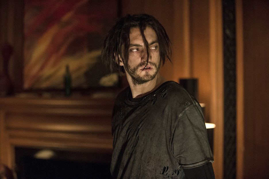 Prvních 100 - Wanheda: Part 1 (S03E01) (2016) | ČSFD.cz